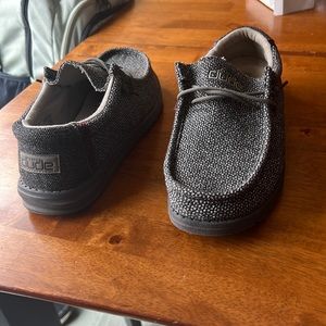 Good quality hey dudes